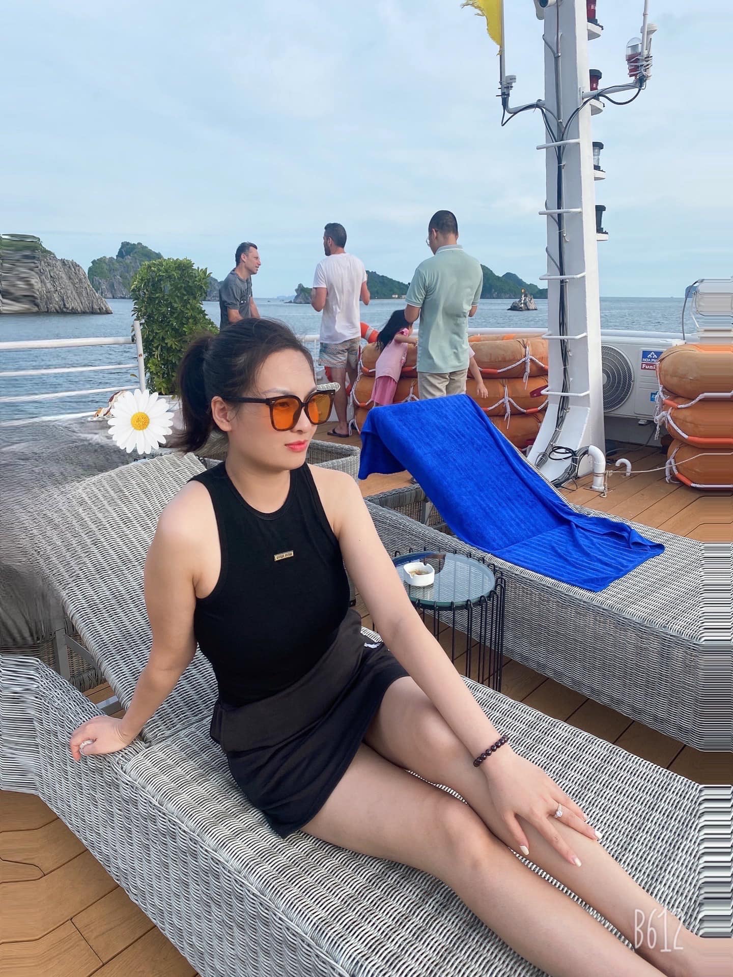 Tour 1 Ngày Vịnh Lan Hạ - Du Thuyền SERENITY EXPLORER CRUISE