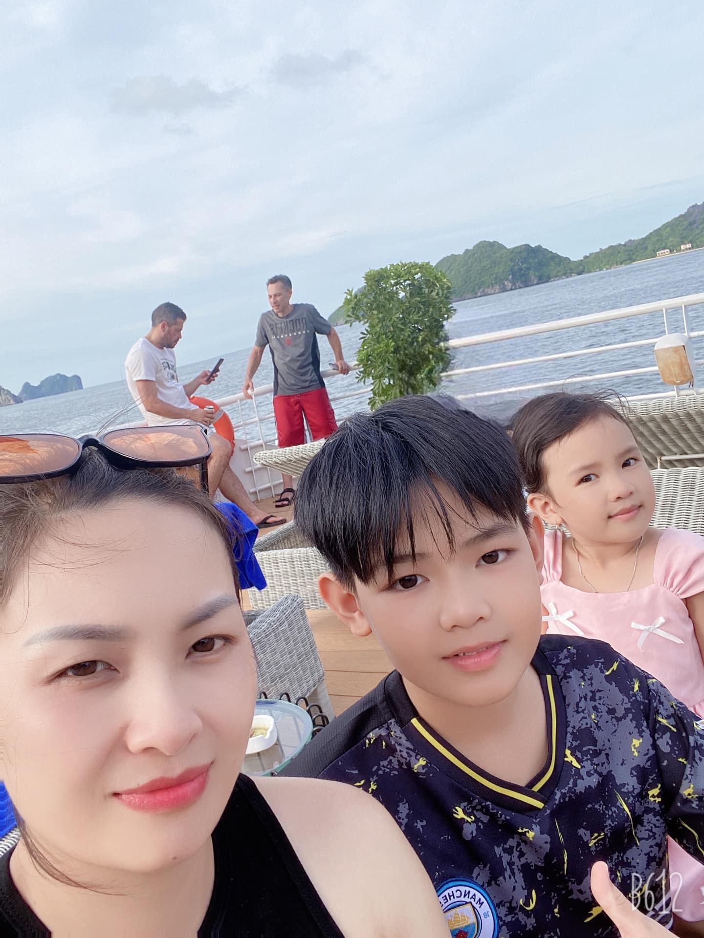 Tour 1 Ngày Vịnh Lan Hạ - Du Thuyền SERENITY EXPLORER CRUISE