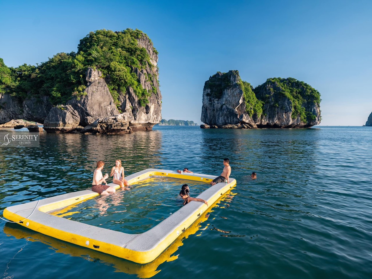 Tour 1 Ngày Vịnh Lan Hạ - Du Thuyền SERENITY EXPLORER CRUISE