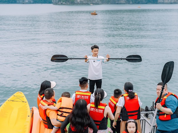 Tour Nửa Ngày Ngắm Hoàng Hôn - Du Thuyền DREAM CRUISE - Vịnh Lan Hạ