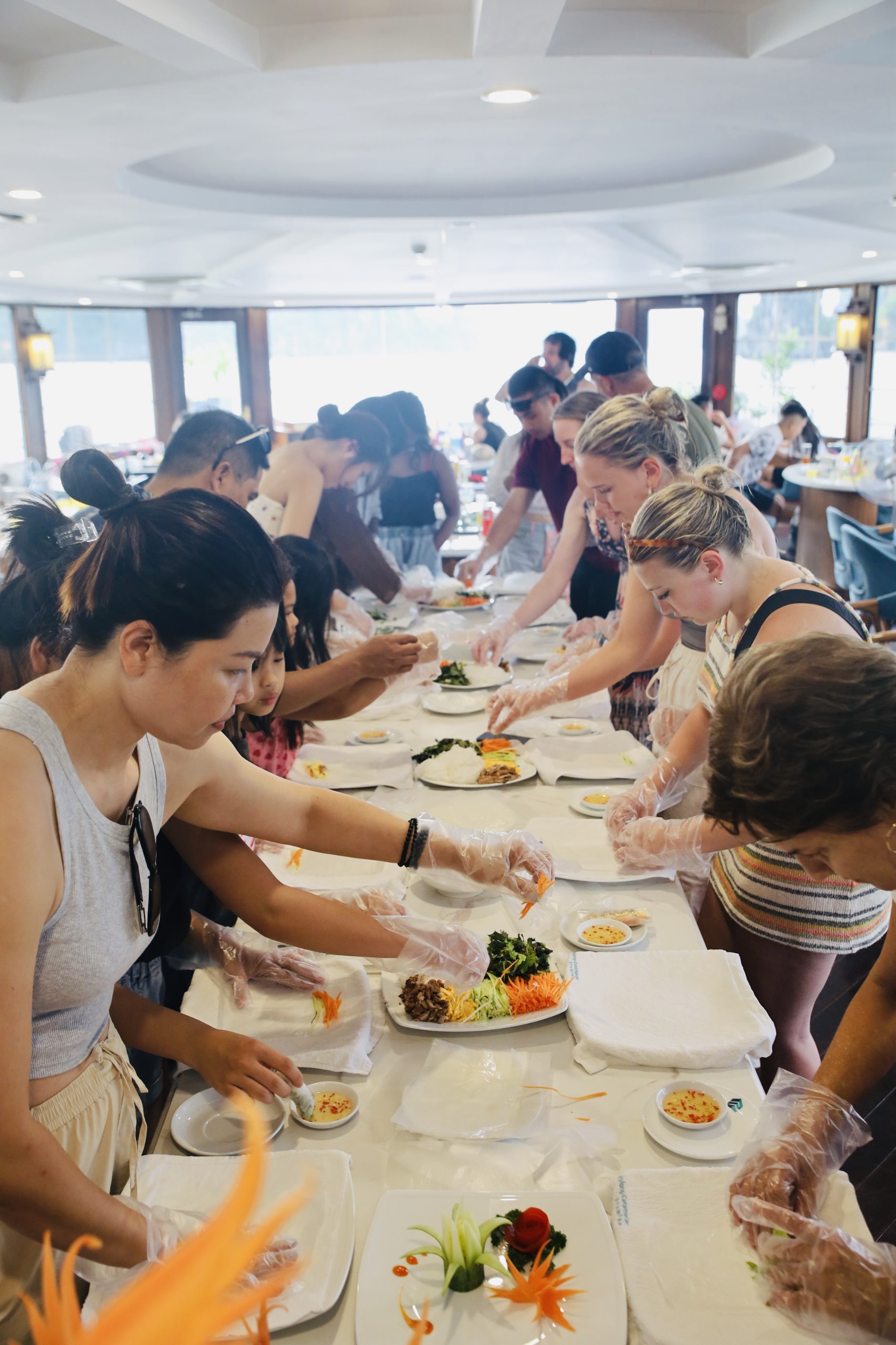 Tour 1 Ngày Vịnh Lan Hạ - Du Thuyền THE CATBA CATAMARAN