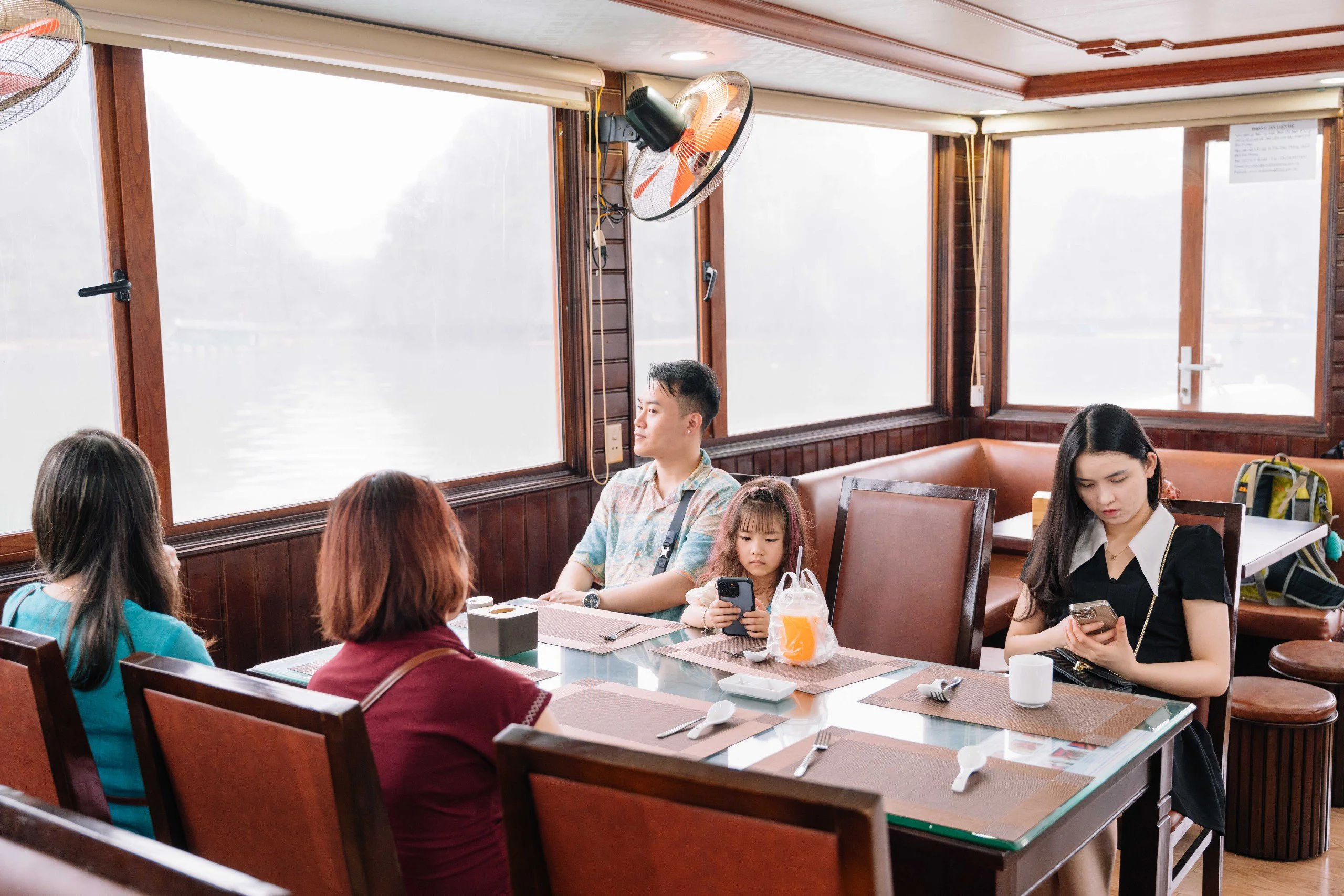 Tour 1 Ngày Vịnh Lan Hạ - Du Thuyền DAIICHI CRUISE (Không đi làng Việt Hải)