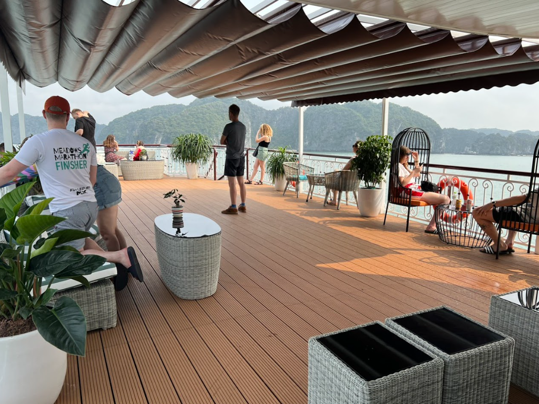 Tour 1 Ngày Vịnh Lan Hạ - Du Thuyền SERENITY PREMIUM CRUISE 2