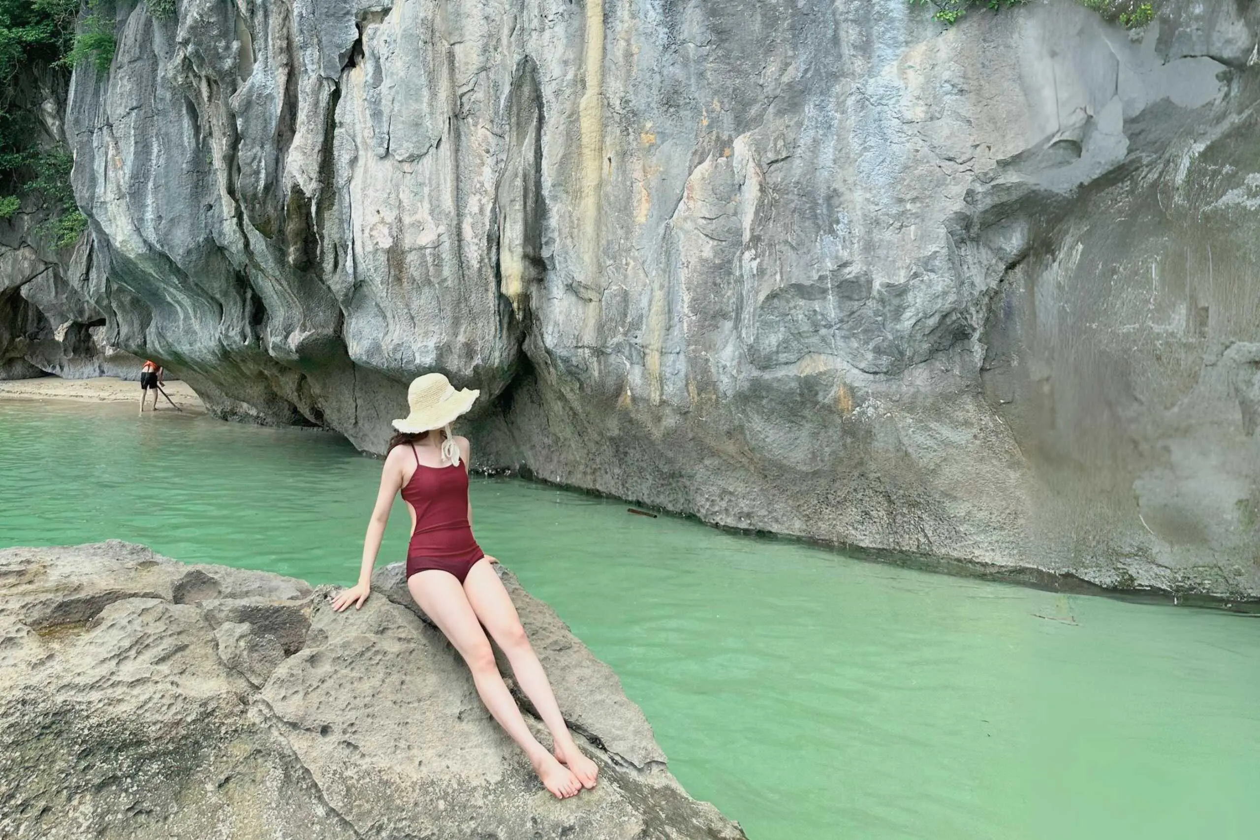 Tour 1 Ngày Vịnh Lan Hạ - Du Thuyền DAIICHI CRUISE (Không đi làng Việt Hải)
