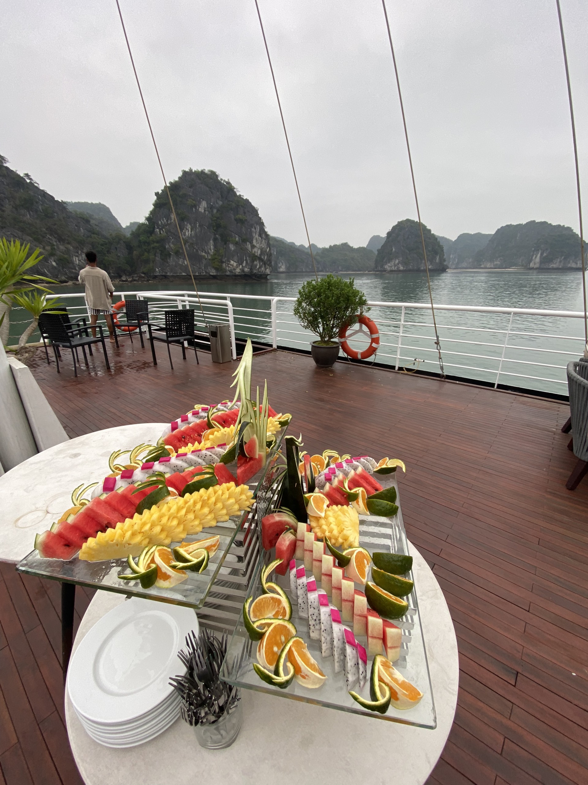 Tour Nửa Ngày Ngắm Hoàng Hôn - Du Thuyền THE CATBA CATAMARAN - Vịnh Lan Hạ