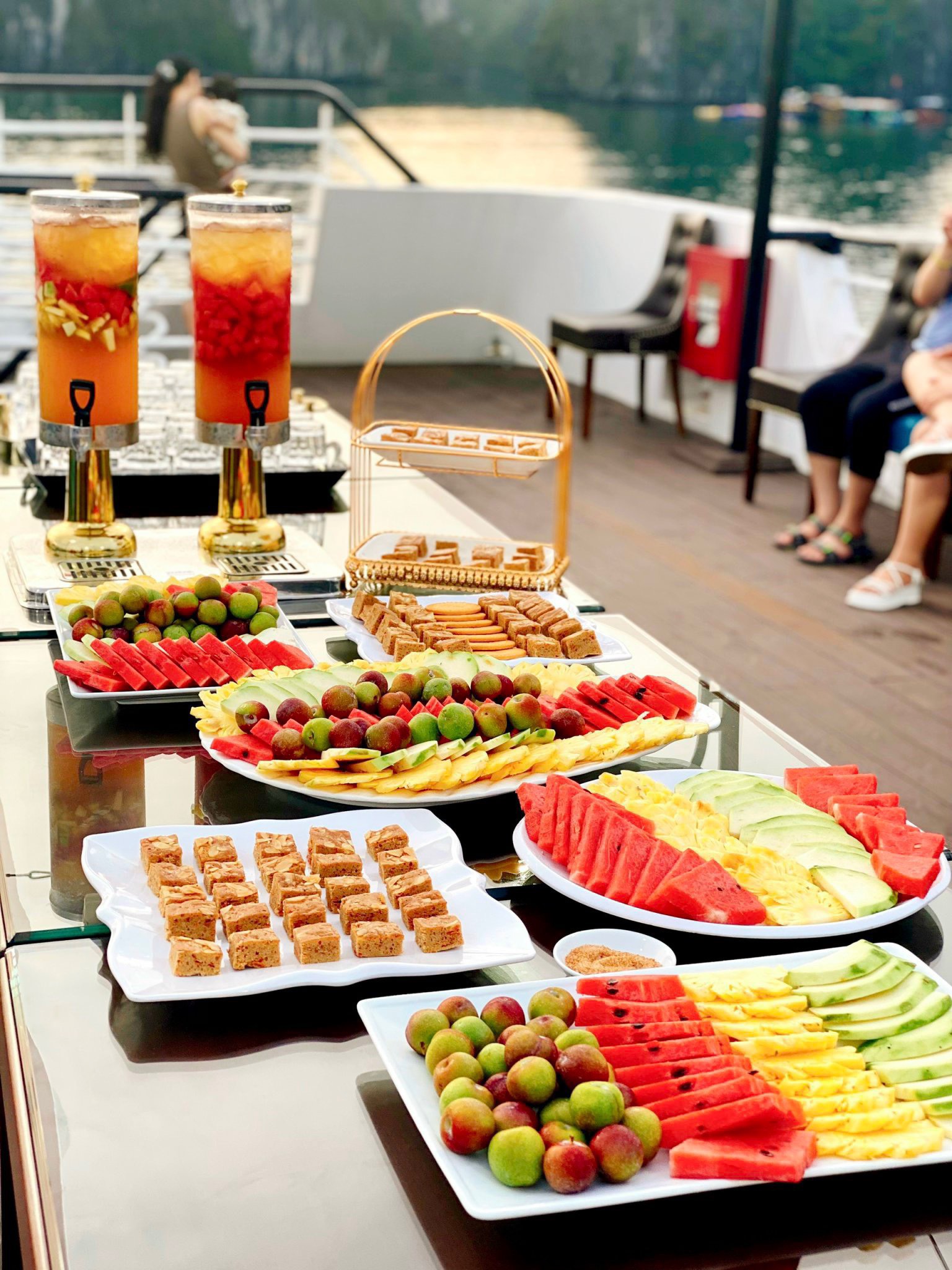 Tour 1 Ngày Vịnh Lan Hạ - Du Thuyền SERENITY EXPLORER CRUISE