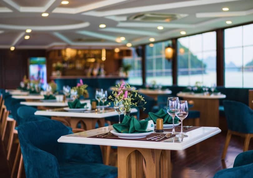 Tour Nửa Ngày Ngắm Hoàng Hôn - Du Thuyền THE CATBA CATAMARAN - Vịnh Lan Hạ