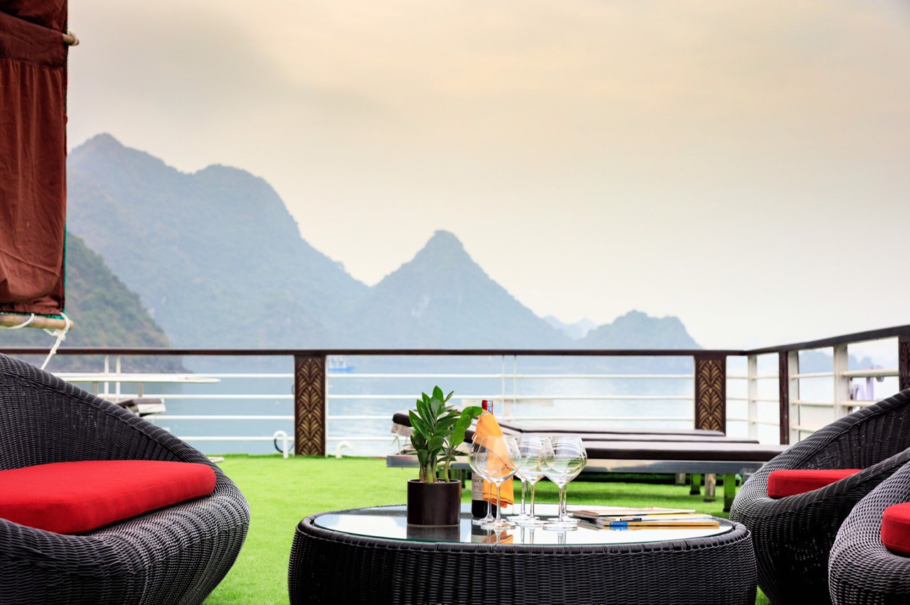 Tour 1 Ngày Vịnh Lan Hạ - TOUR 9 TIẾNG - Du Thuyền SERENITY PREMIUM CRUISE 1