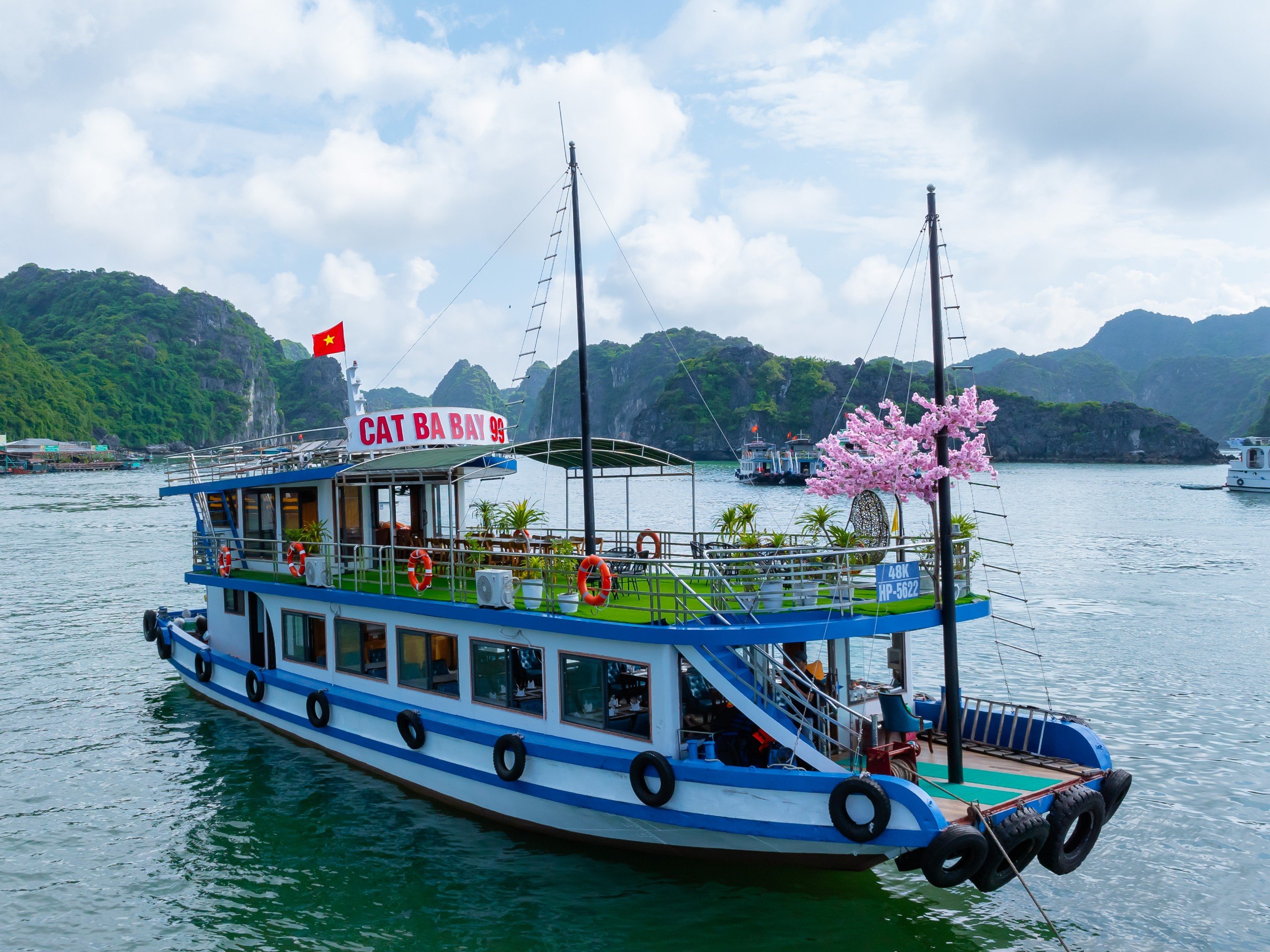 Tour 1 Ngày Vịnh Lan Hạ - Du Thuyền CÁT BÀ BAY CRUISE