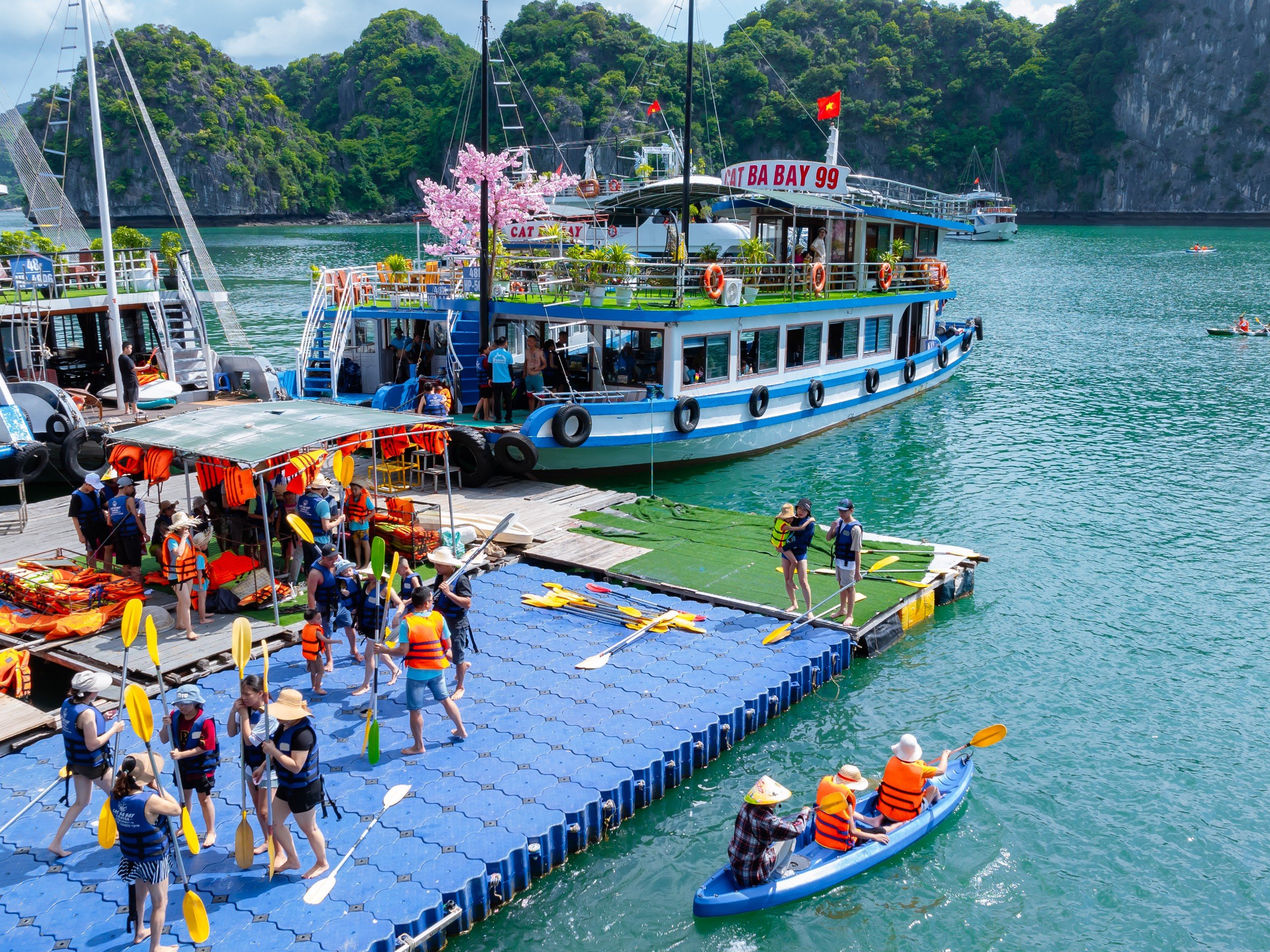 Tour 1 Ngày Vịnh Lan Hạ - Du Thuyền CÁT BÀ BAY CRUISE