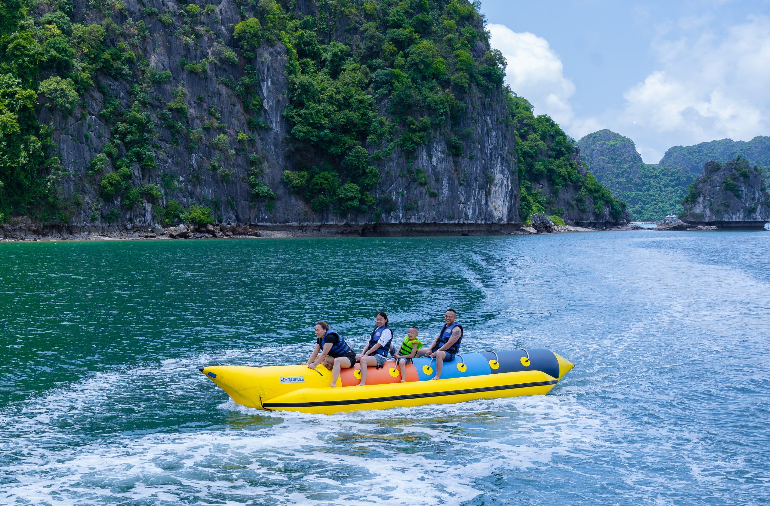 Tour Nửa Ngày Ngắm Hoàng Hôn - Du Thuyền CÁT BÀ BAY CRUISE - Vịnh Lan Hạ