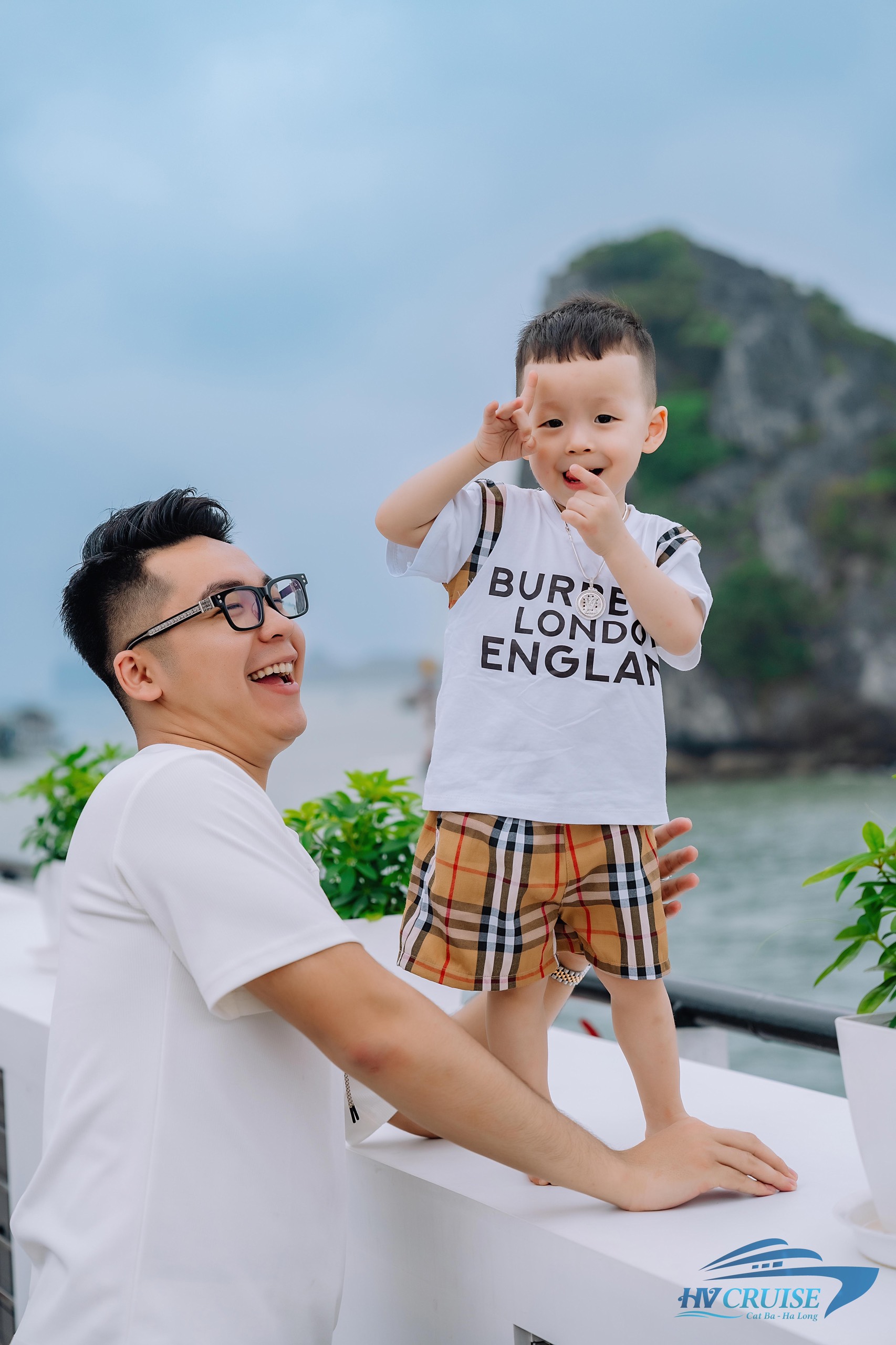 Tour Nửa Ngày Ngắm Hoàng Hôn - Du Thuyền DREAM CRUISE - Vịnh Lan Hạ
