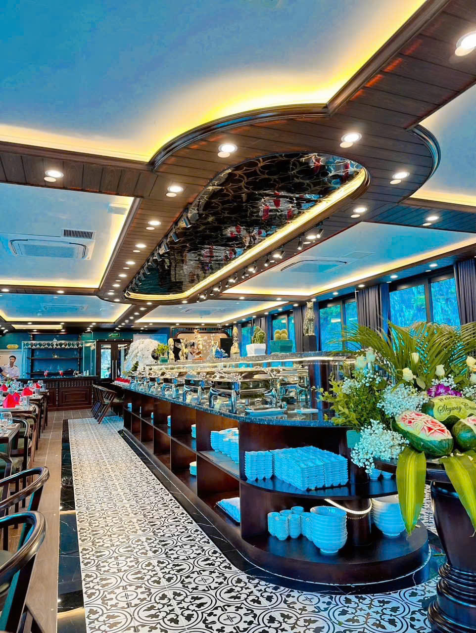 Tour 1 Ngày Vịnh Lan Hạ - Du Thuyền SKY WAY CRUISE