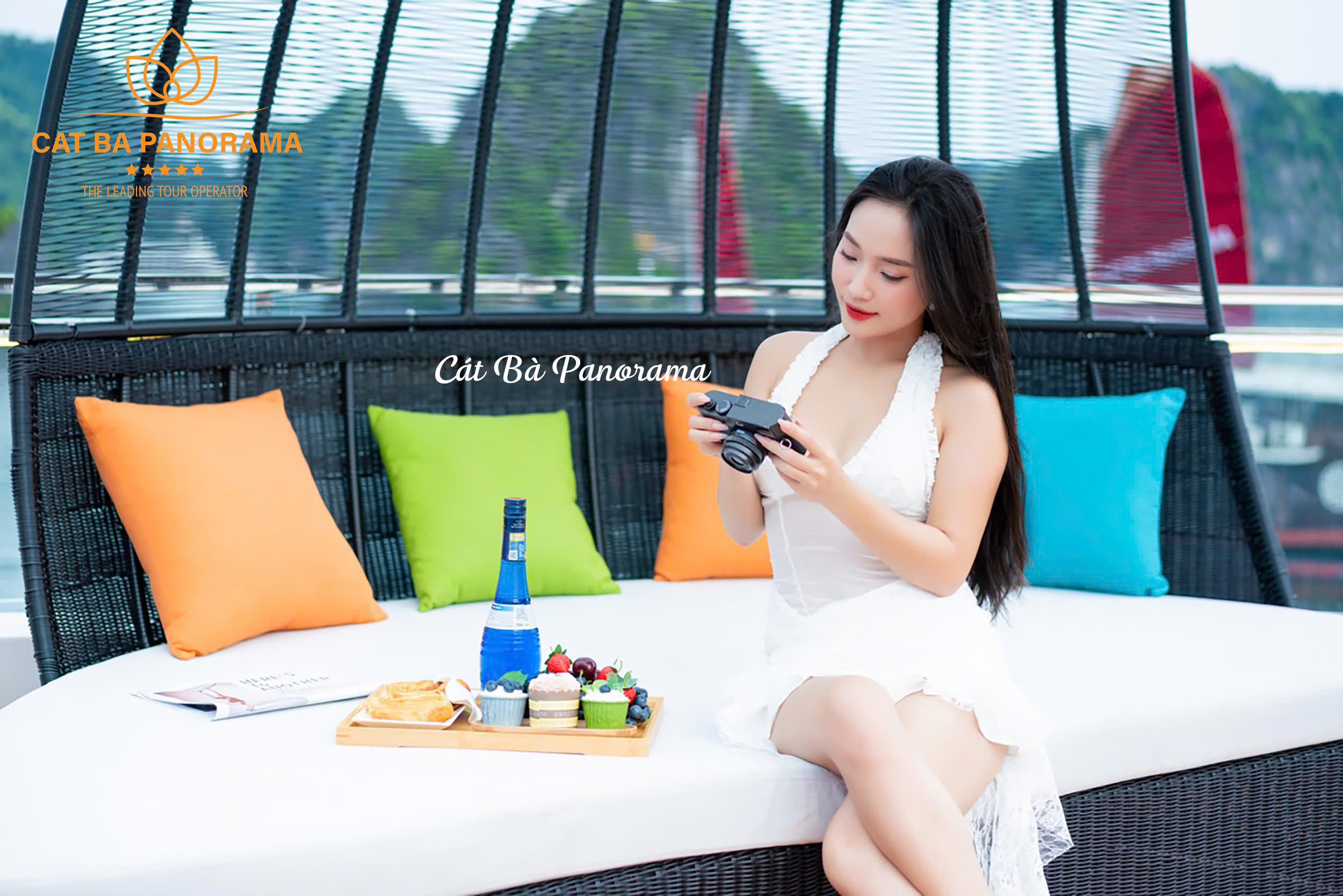 Tour Nửa Ngày Ngắm Hoàng Hôn - Du Thuyền D'CHARME LUXURY CRUISE - Vịnh Lan Hạ