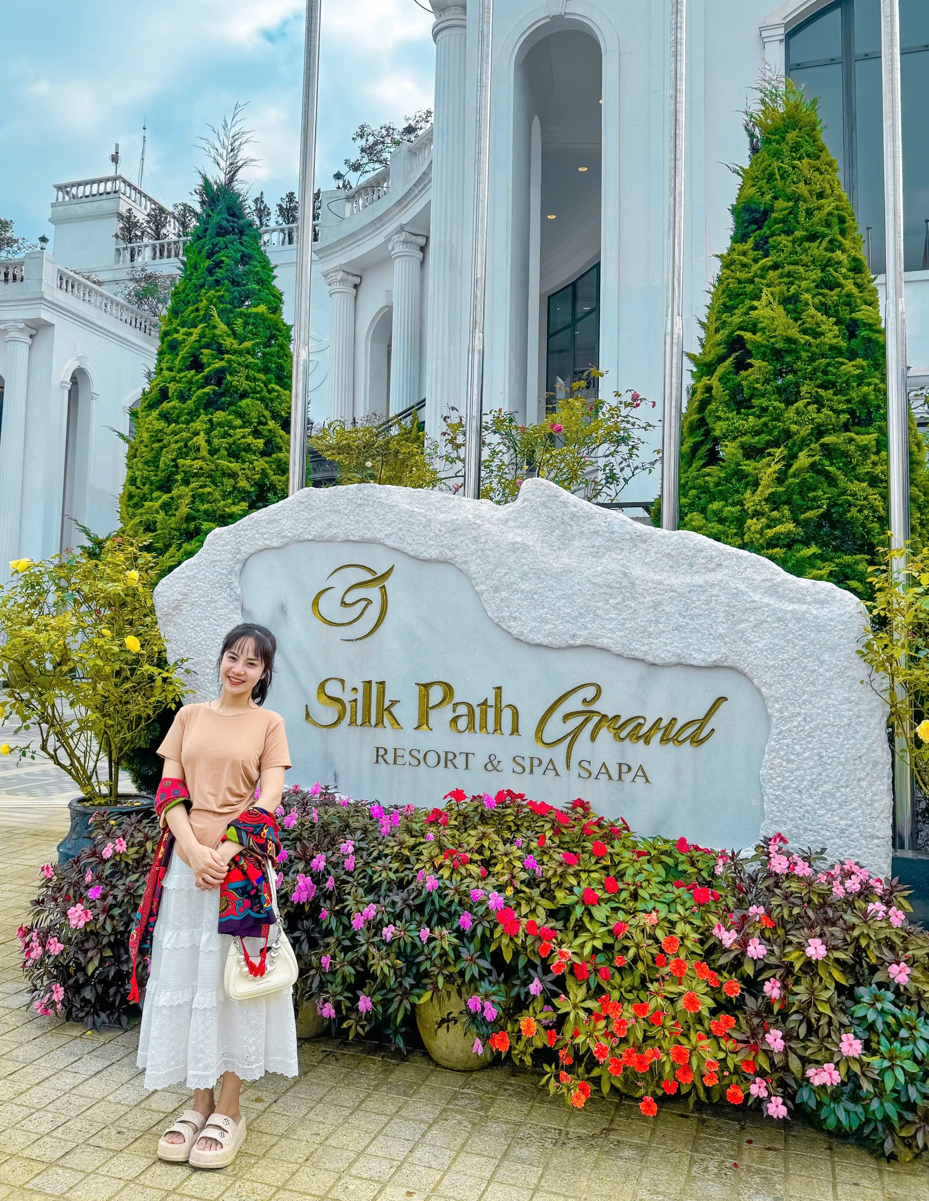Combo 2𝑵1𝑫 𝒕𝒂̣𝒊 ⭐️𝑺𝒊𝒍𝒌 𝑷𝒂𝒕𝒉 𝑮𝒓𝒂𝒏𝒅 𝑹𝒆𝒔𝒐𝒓𝒕 & 𝑺𝒑𝒂⭐️ 5 sao + Vé xe khứ hồi