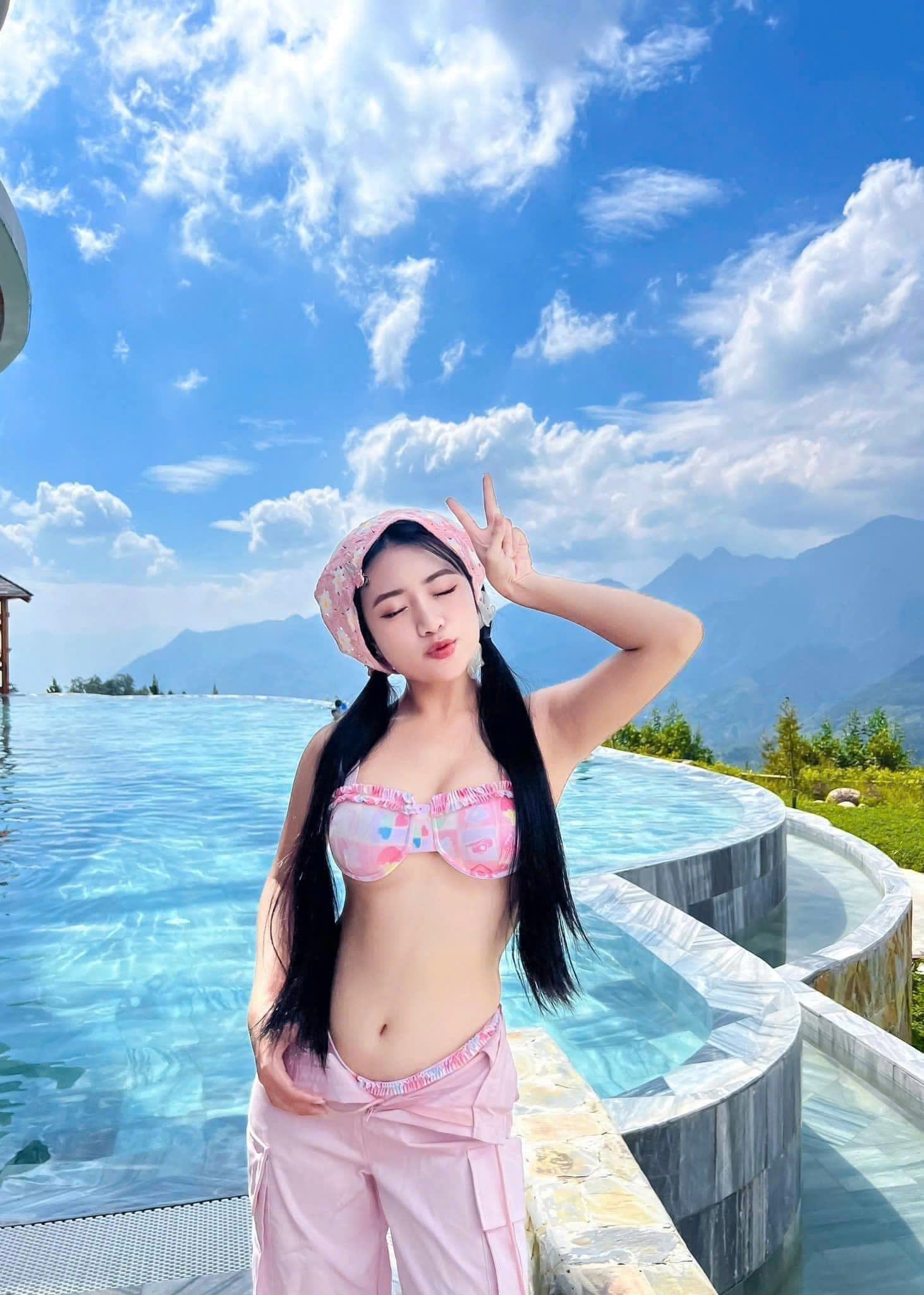 Combo 2𝑵1𝑫 𝒕𝒂̣𝒊 ⭐️𝑳𝒂𝒅𝒚 𝑯𝒊𝒍𝒍 𝑺𝒂𝒑𝒂 𝑹𝒆𝒔𝒐𝒓𝒕⭐️ 5 sao + Vé xe khứ hồi
