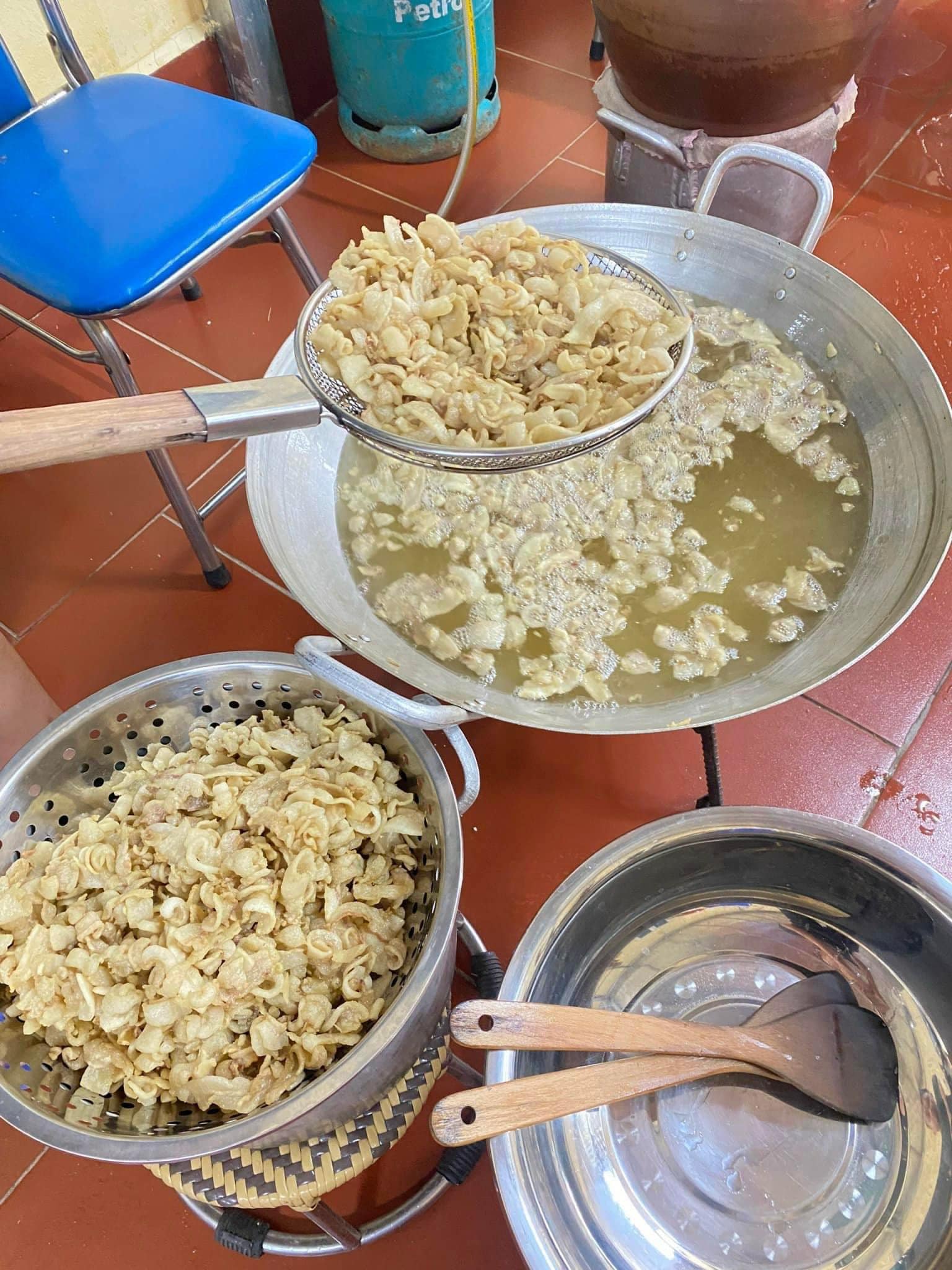 Tóp Mỡ Lợn Đen