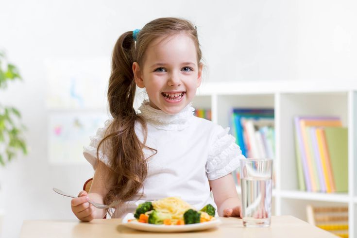 Bé 4 Tuổi Ăn Chay Trường Có Tốt Không? Cách Đảm Bảo Dinh Dưỡng Đầy Đủ