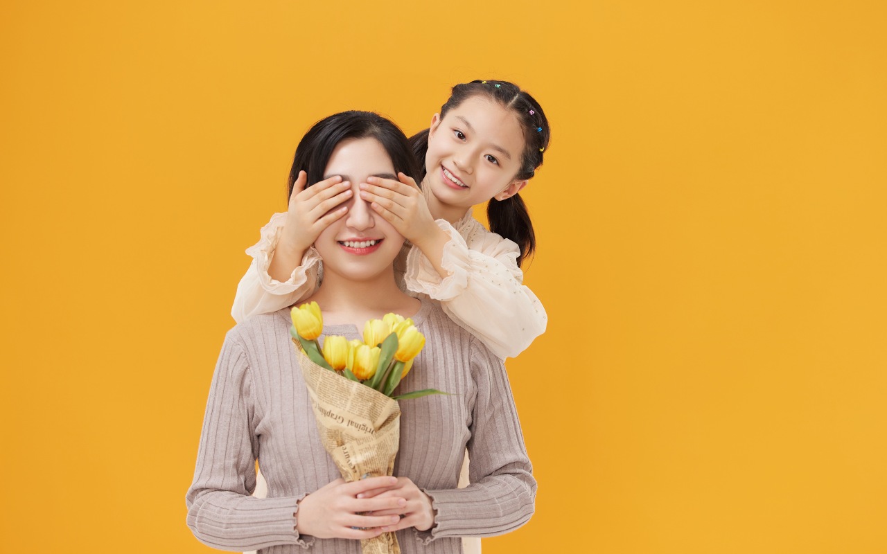 Ý Nghĩa Ngày Của Mẹ – Giá Trị Tình Mẫu Tử