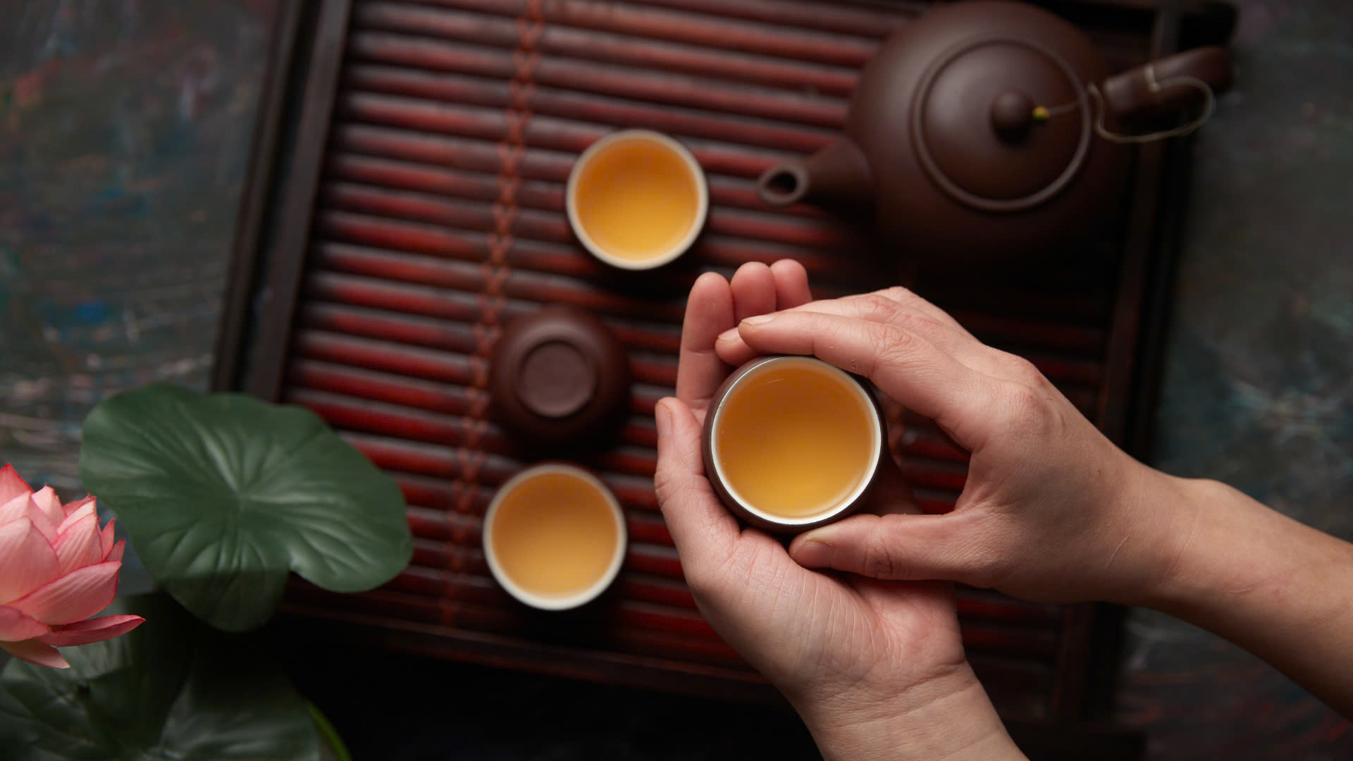 5 công dụng của trà tim sen đối với sức khỏe