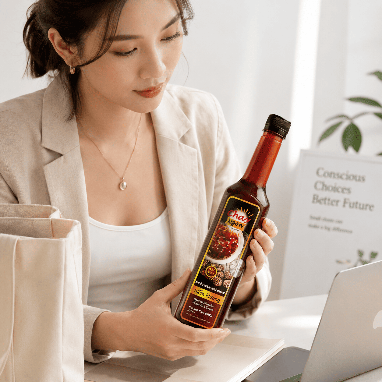 Ăn Chay Hiện Đại Cần Gì Ở Một Chai Gia Vị Ngoài Hai Chữ “Ngon Miệng”?