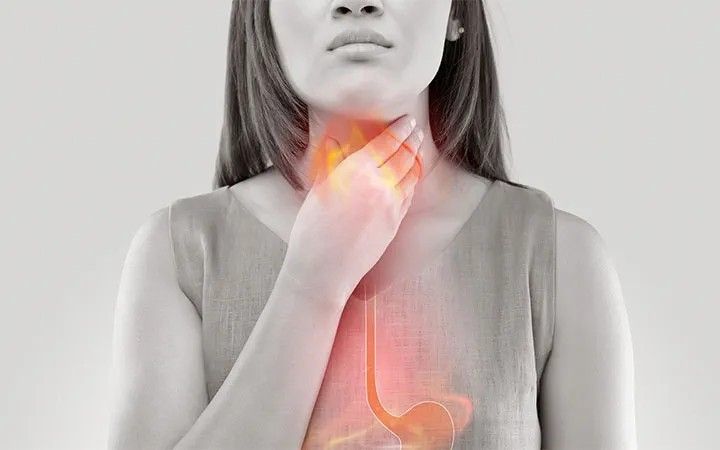 Người mắc bệnh tuyến giáp nên kiêng ăn gì? Những thực phẩm cần tránh để bảo vệ sức khỏe