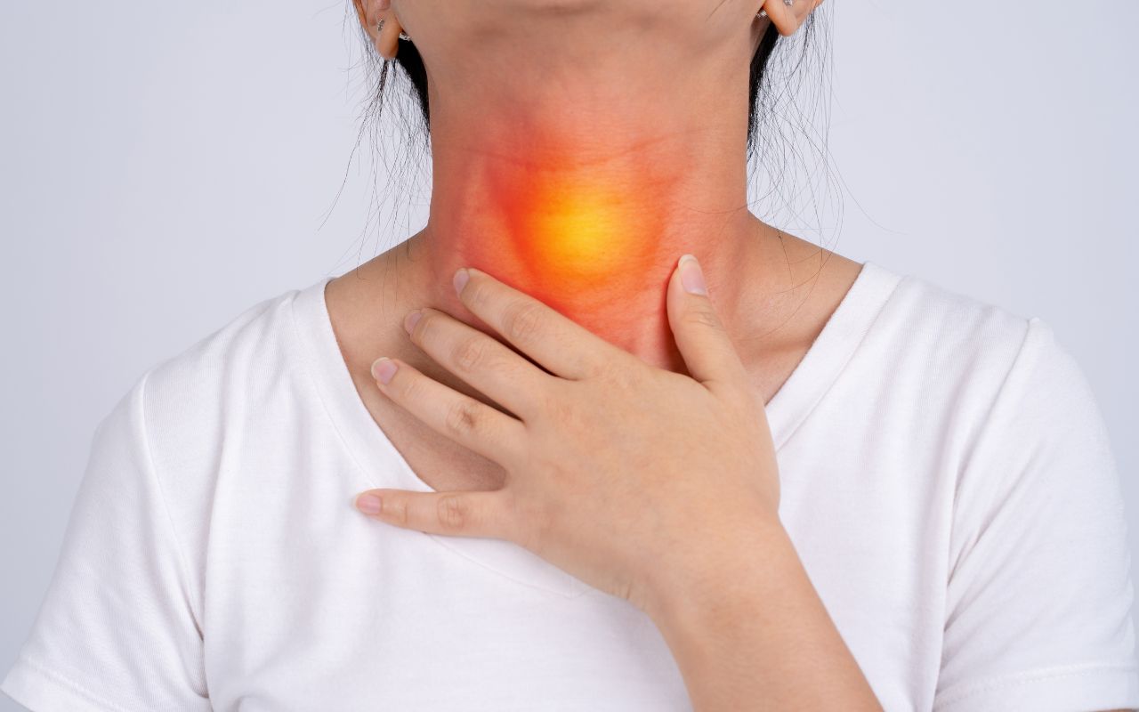  Ung Thư Tuyến Giáp Giai Đoạn 1: Tiên Lượng và Hướng Điều Trị