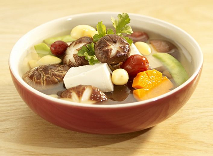 Cách Nấu Canh Nấm Hạt Sen Ngon, Dễ Làm, Giàu Dinh Dưỡng