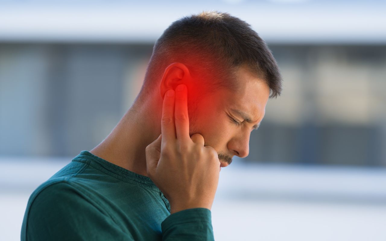 Viêm Tai Giữa Nên Ăn Gì? Thực Đơn Hỗ Trợ Hồi Phục Nhanh