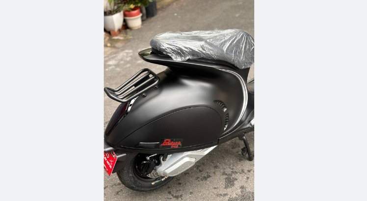 XE MÁY ĐIỆN REVO 946