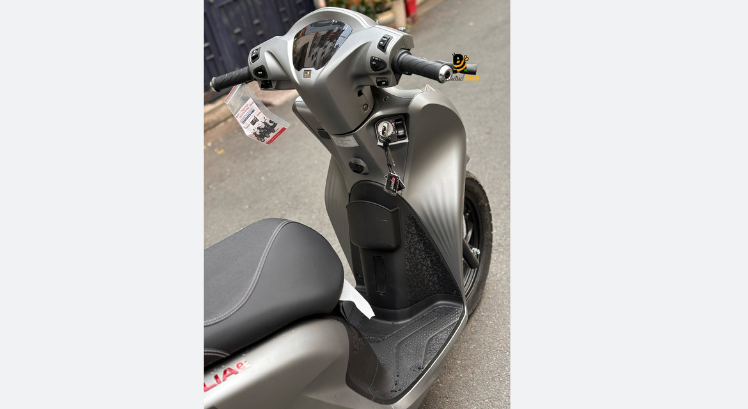 XE ĐIỆN ESPERO VELIA E