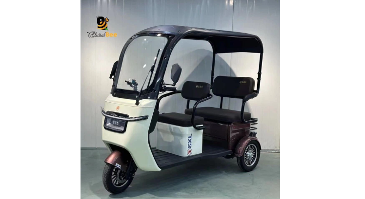 XE 3 BÁNH MINIBUS Q7 PLUS