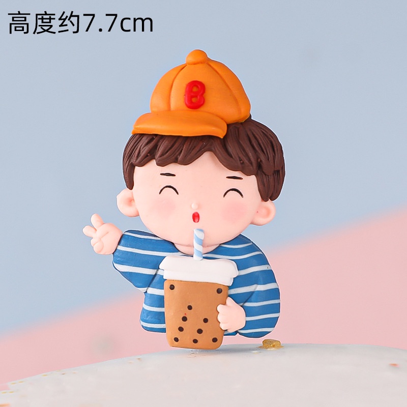 Tượng Silicon/ Bé trai trà sữa