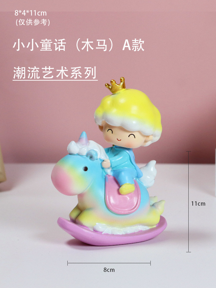 Hoàng tử cưỡi ngựa