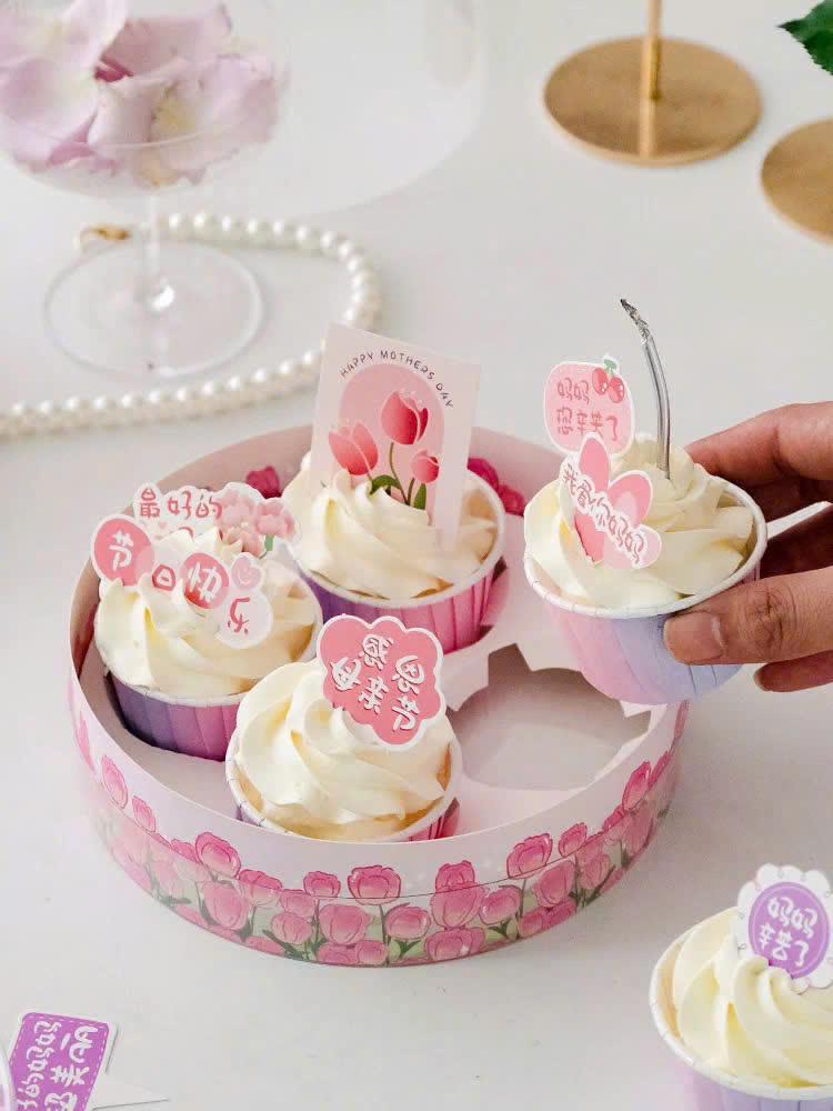 Hộp mica Cupcake 4 lỗ