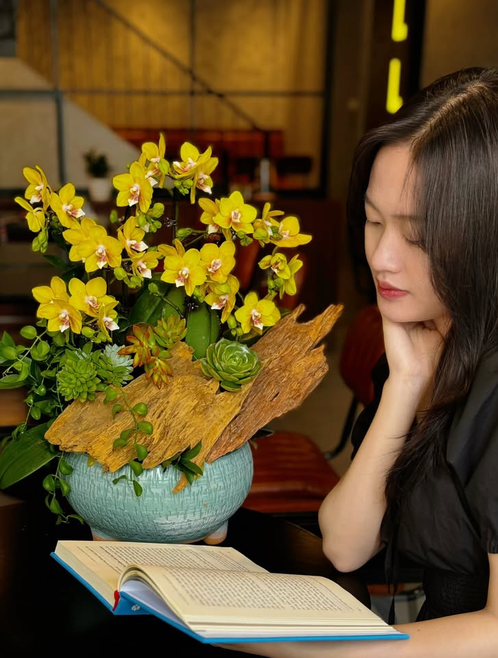 CHẬU TIỂU CẢNH 8 CÀNH LAN MINI