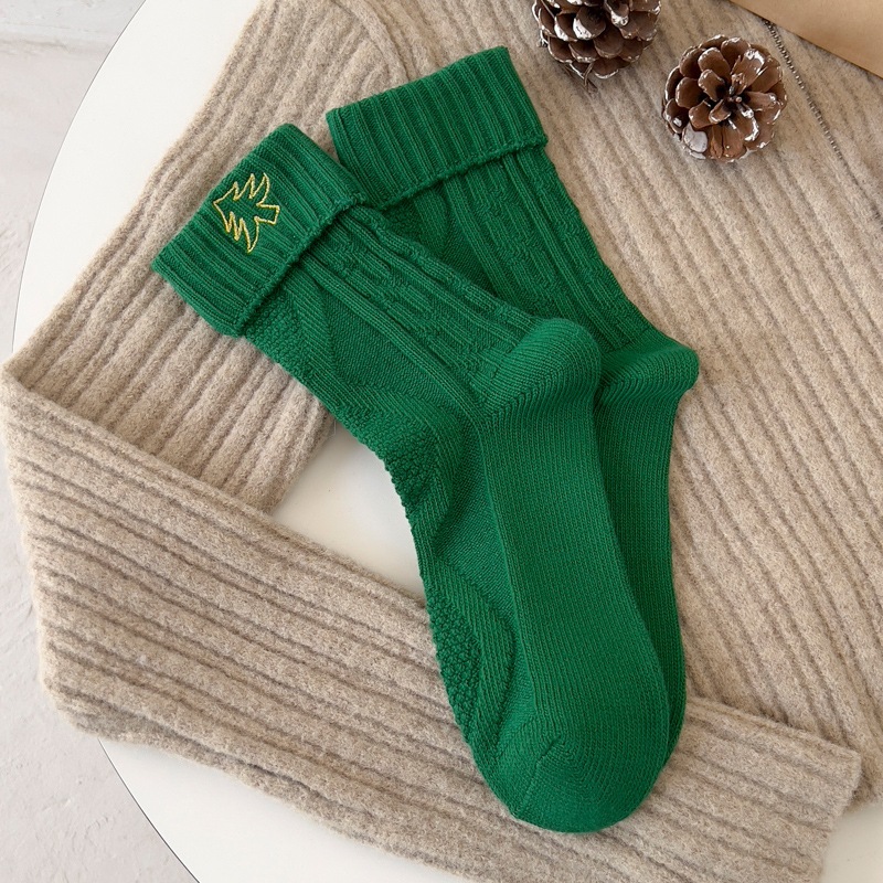 Tất Noel xinh xắn dành tặng người yêu, tặng bạn bè