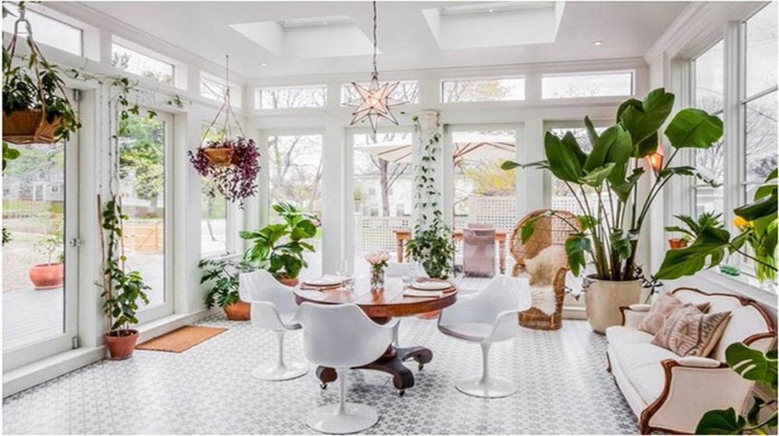 Xu hướng trang trí nội thất bằng chậu cây decor thanh lịch