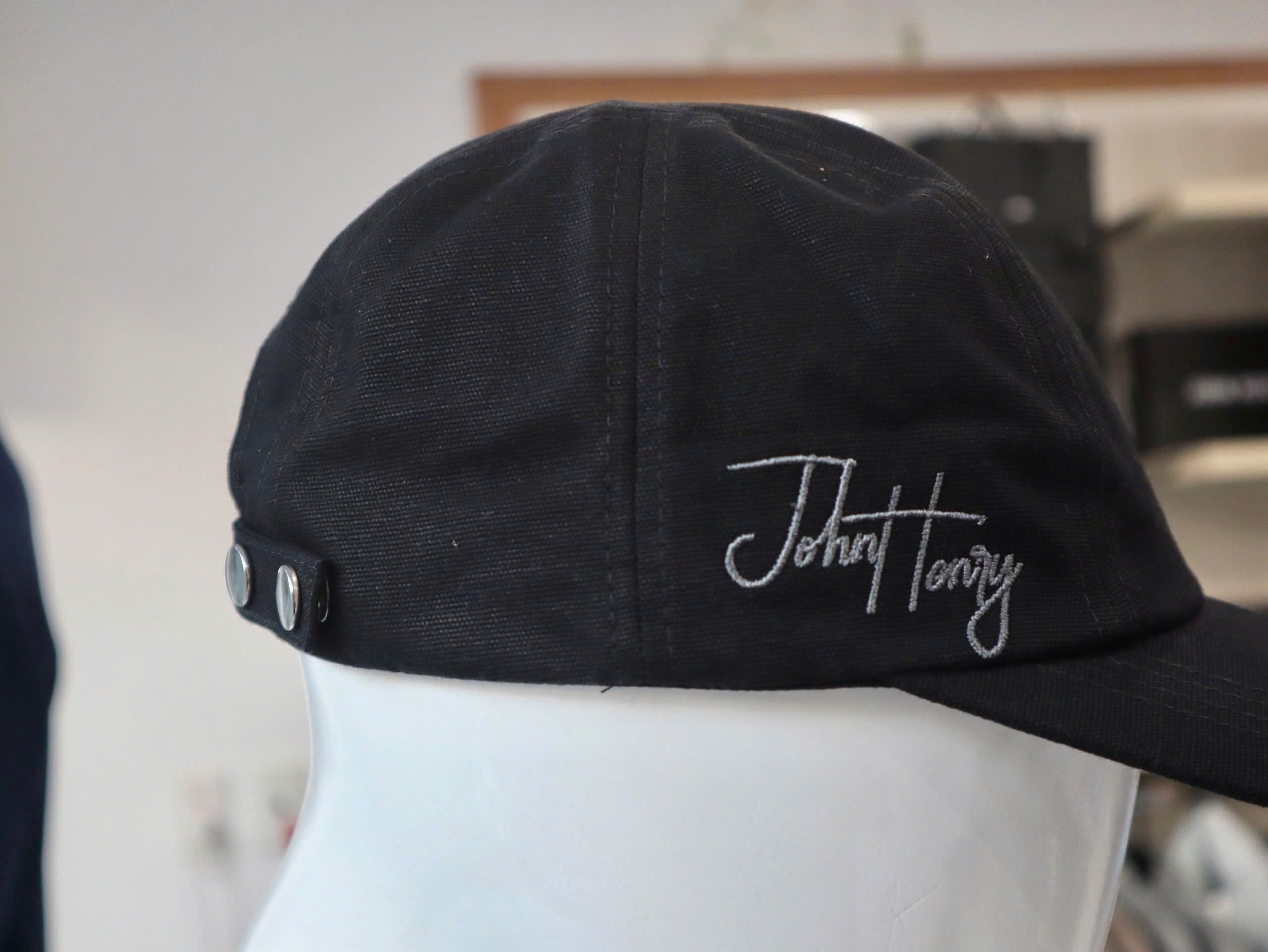 Nón Lưỡi trai Thời Trang