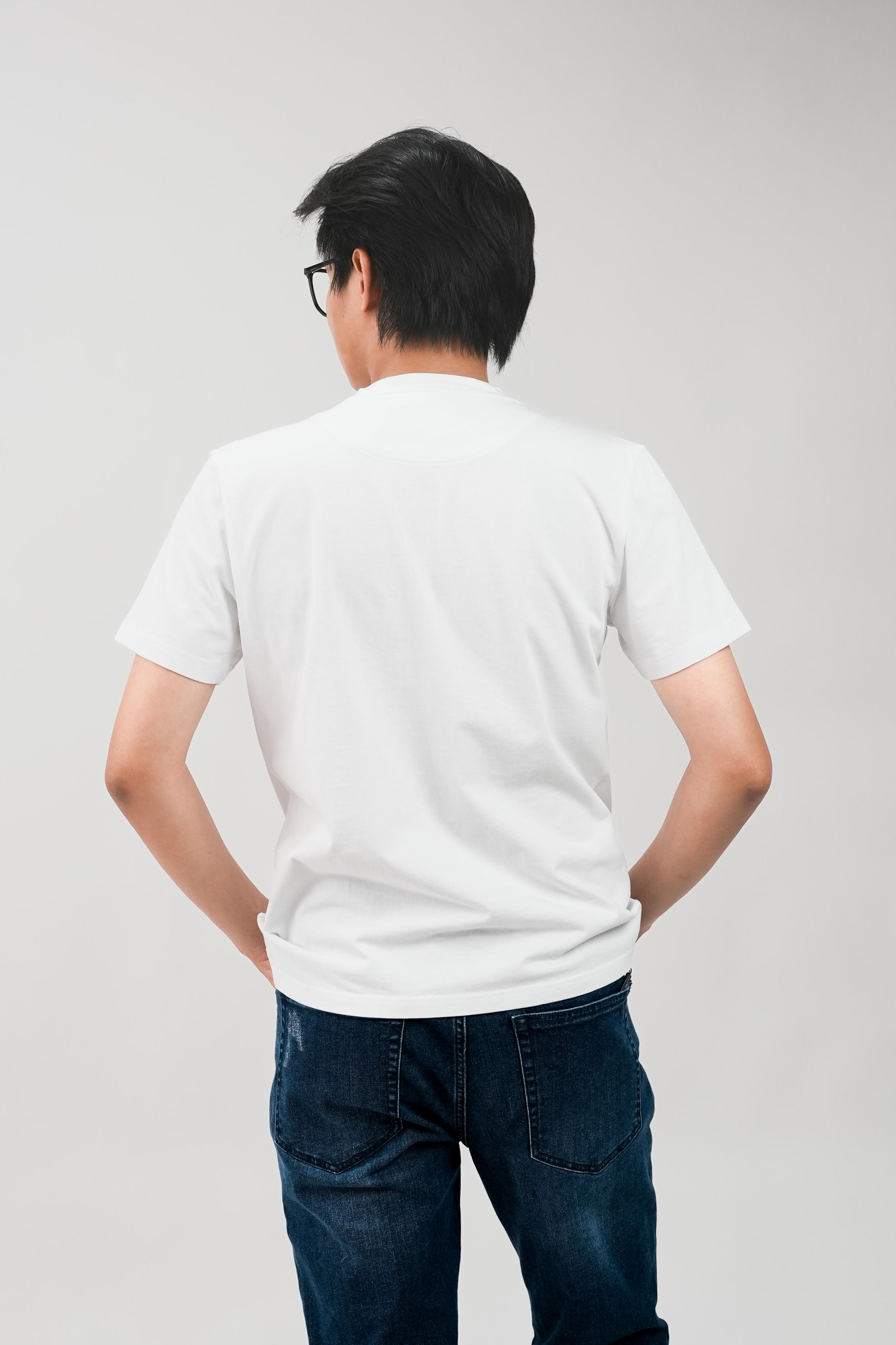 Áo Thun Nam Tay Ngắn Form Vừa