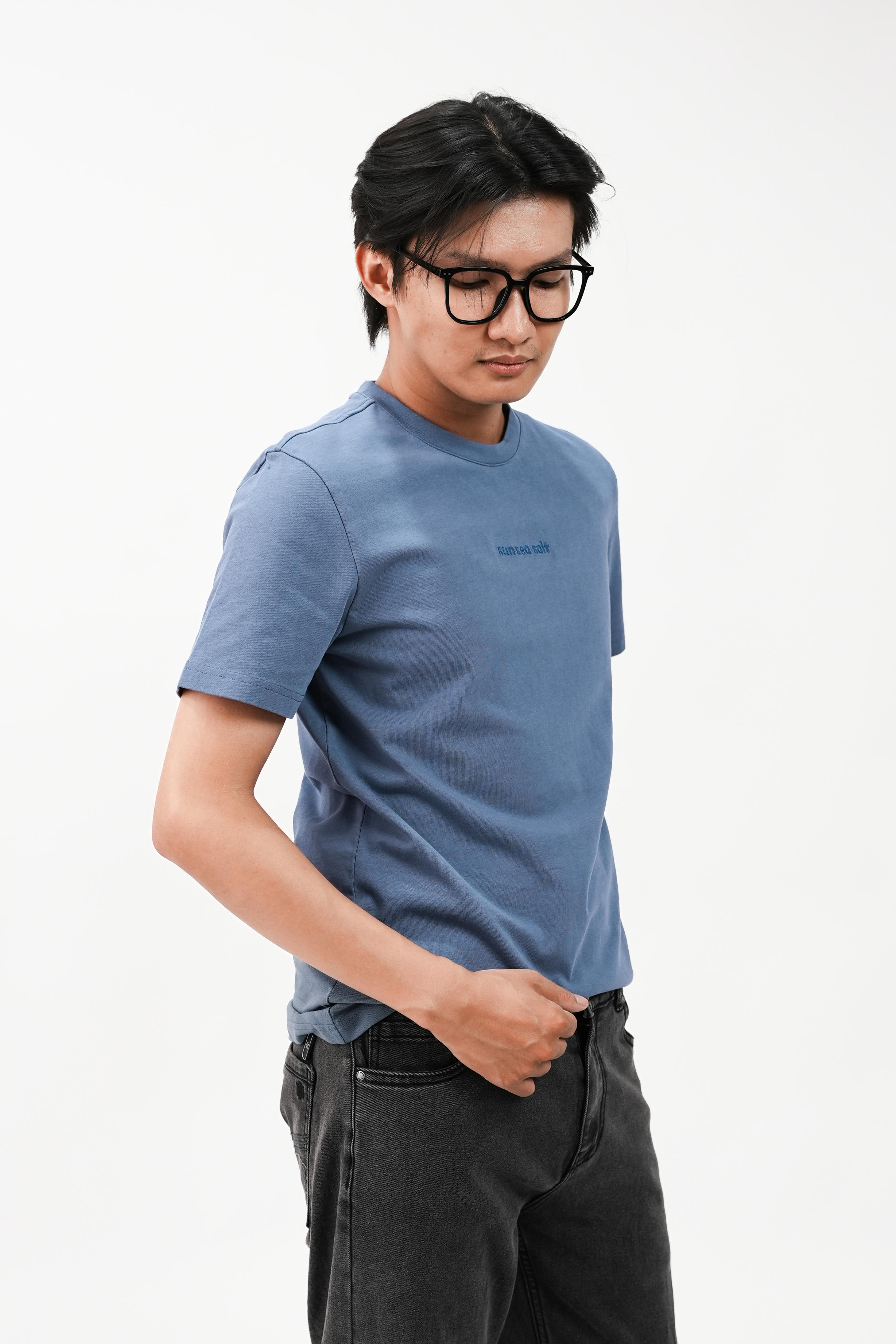 Áo Thun Nam Tay Ngắn Form Vừa
