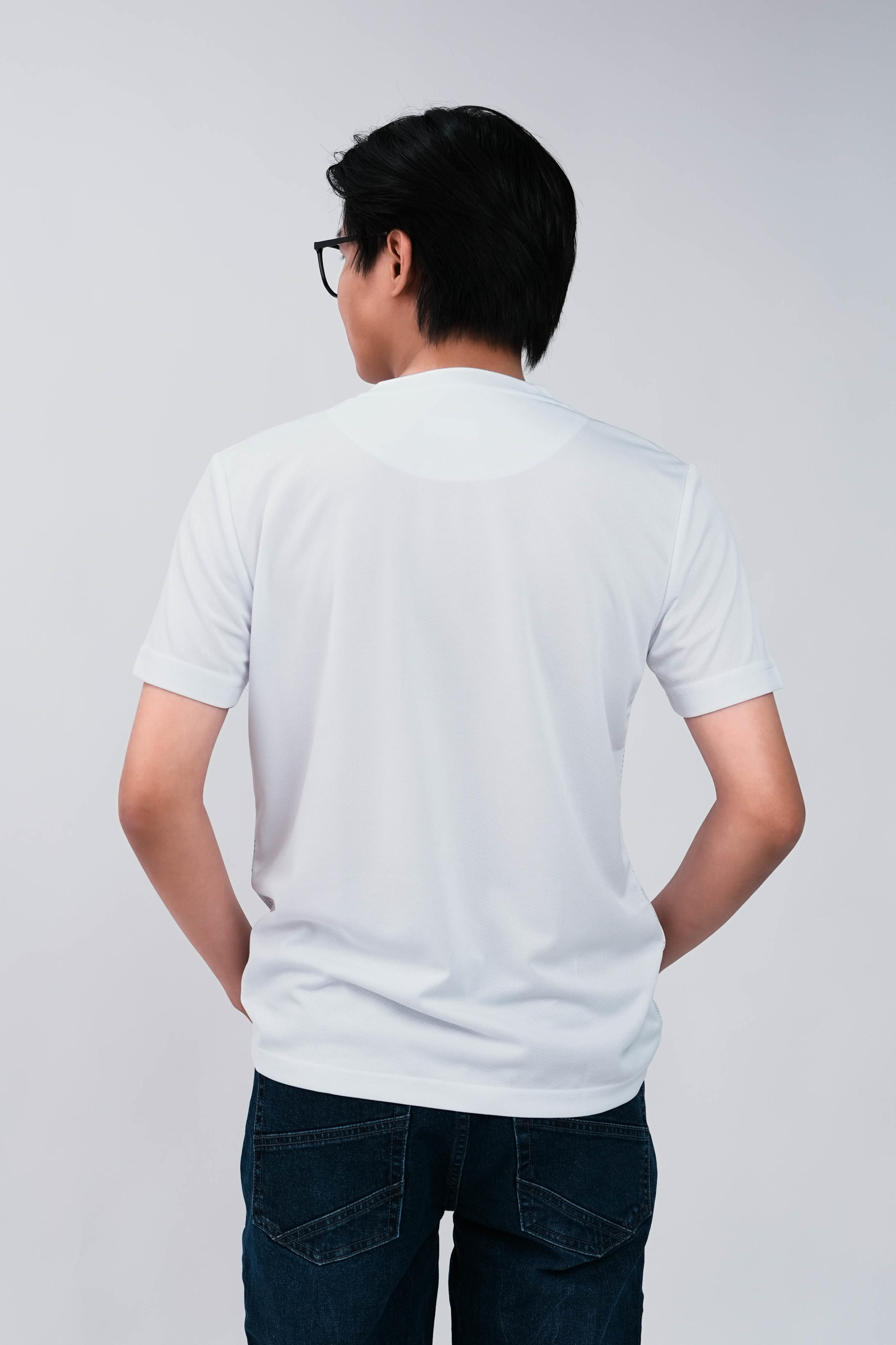 Áo Thun Nam Tay Ngắn Form Vừa