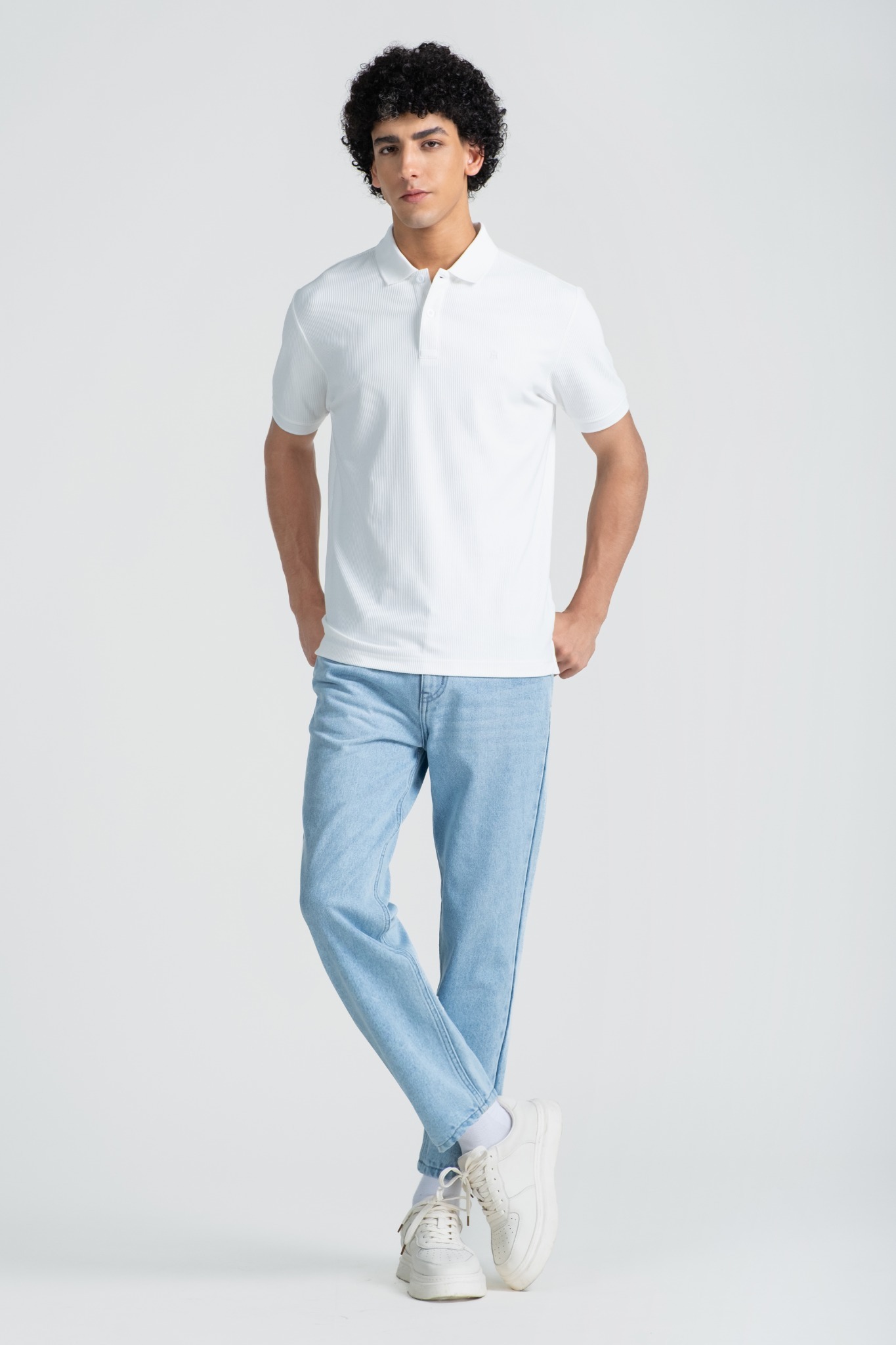 Quần Jeans Nam Form Carrot Fit
