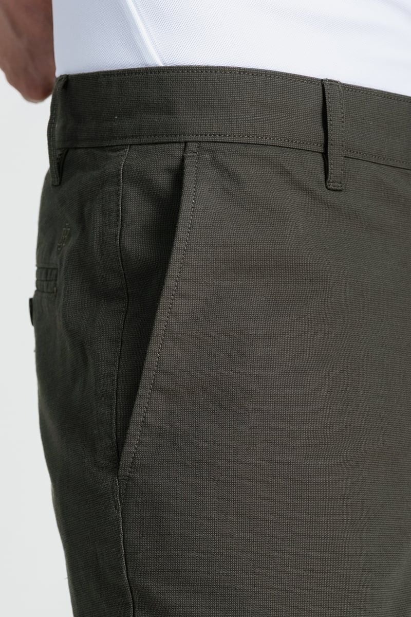 Quần Khaki Nam Basic Thanh Lịch