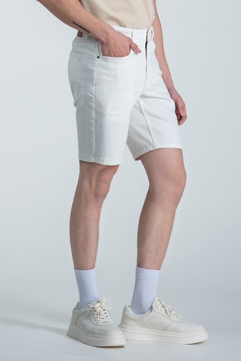 Quần Short Nam Khaki Trên Gối
