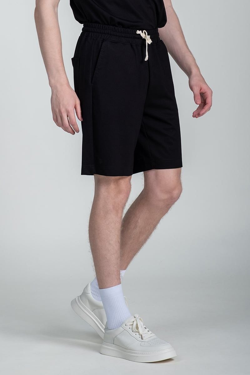 Quần Short Nam Khaki Trên Gối