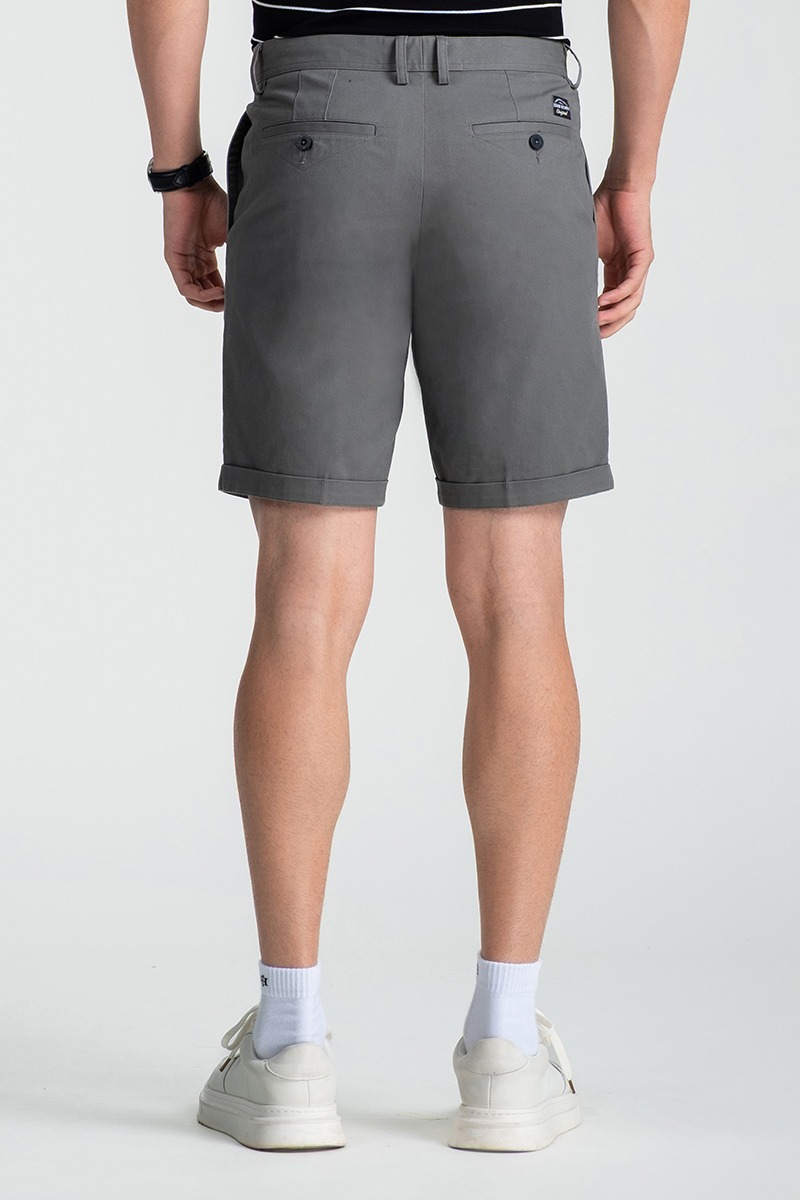 Quần Short Nam Khaki Trên Gối