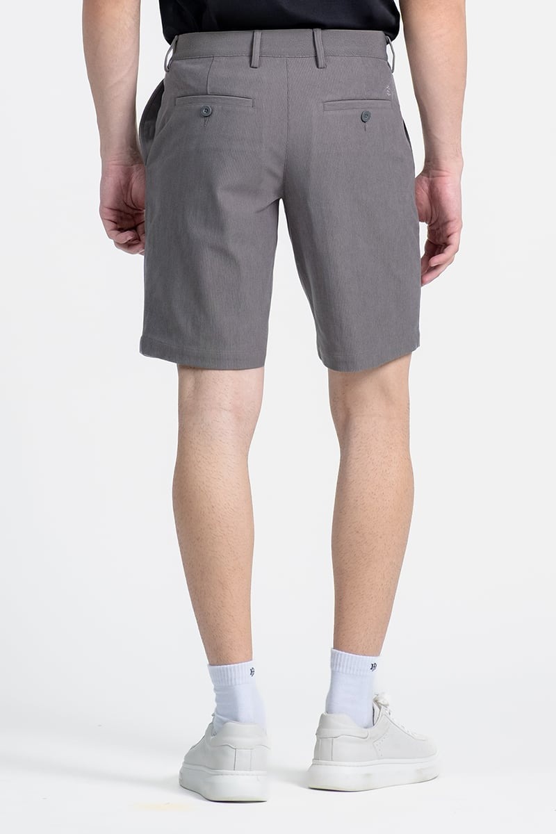 Quần Short Nam Khaki Trên Gối