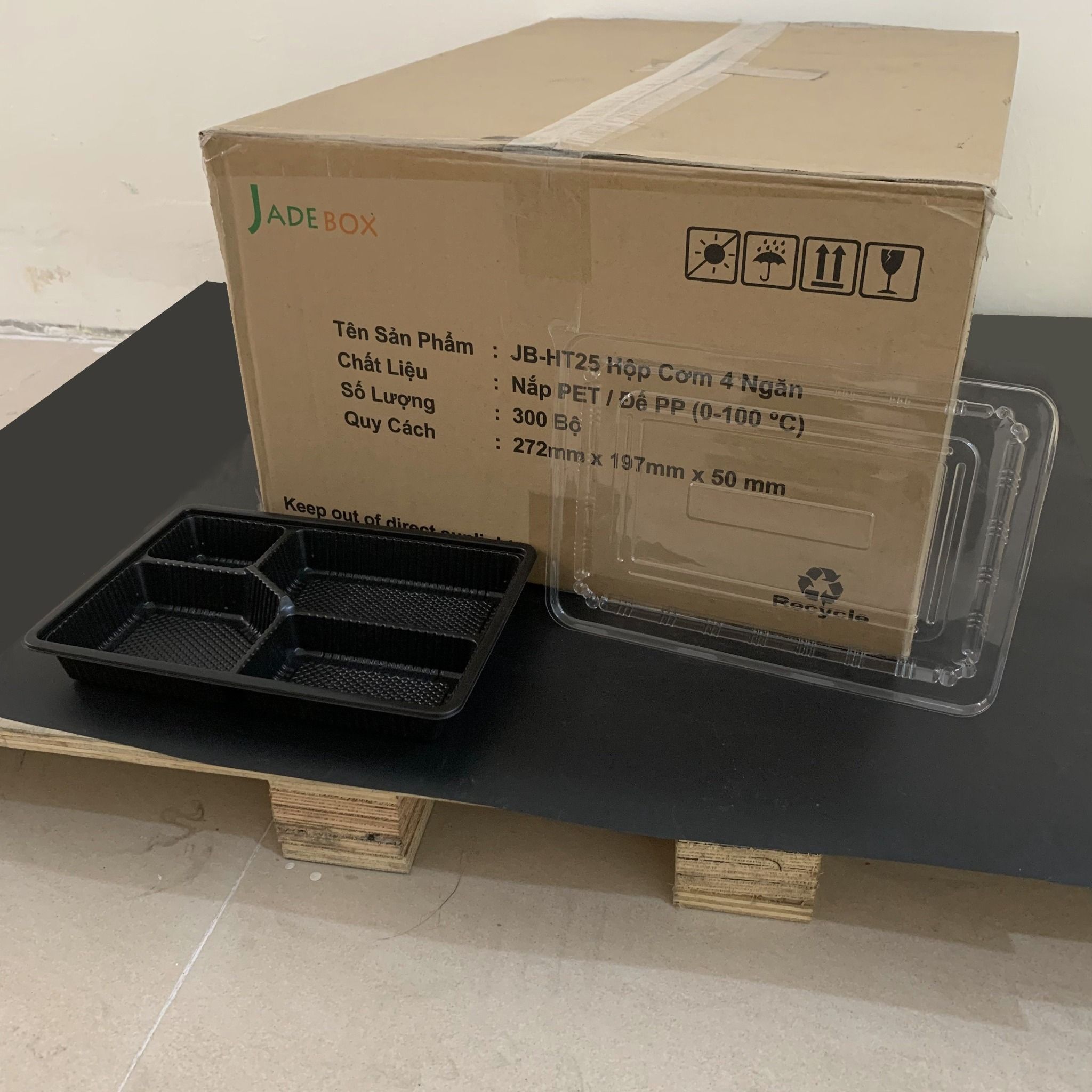 Hộp Nhựa Đựng Cơm 4 Ngăn Jadebox JB25