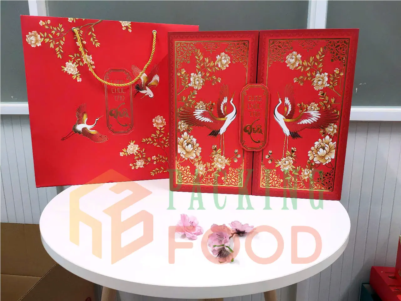 Hộp Đựng Quà Tết 2025 Cao Cấp Vali "Đại Cát"